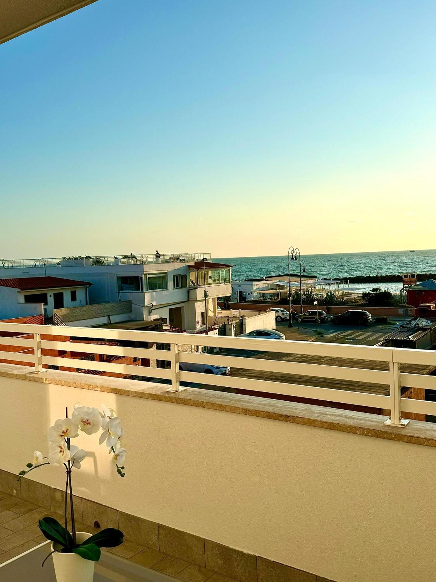 Suites Dreams Fiumicino Mare Luaran gambar